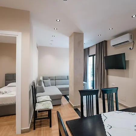 Apartament Trident Wlora